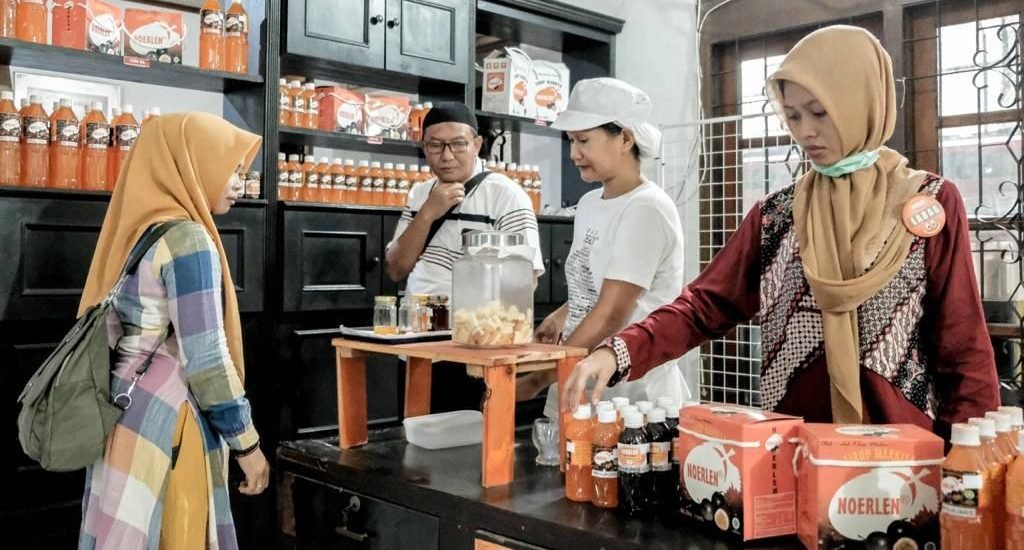 Cintai Produk Lokal Dengan Berpihak Kepada UMKM – Bina Swadaya Konsultan